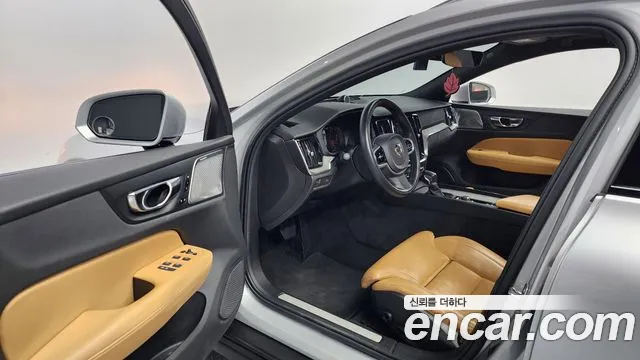 Volvo V60 Cross-Country 2nd Generation id 2366567 из Кореи 20