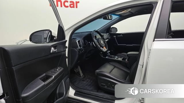 Kia Sportage The Bold id 4775314 из Кореи 30