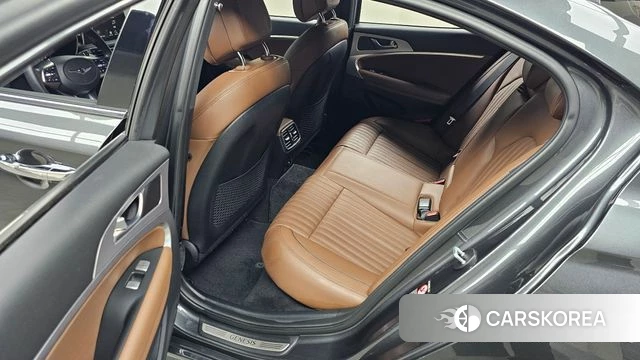 Genesis G70 id 4610342 из Кореи 31
