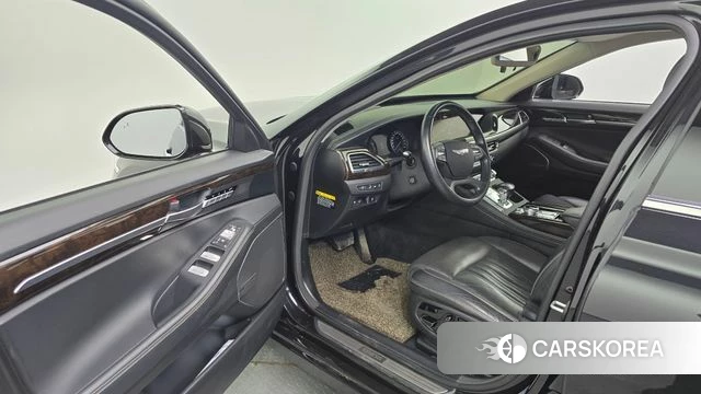 Genesis G90 id 3955485 из Кореи 20