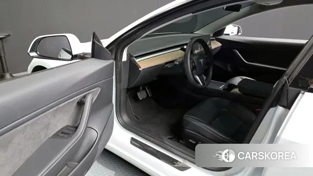 Tesla Model 3 id 3033102 из Кореи 20