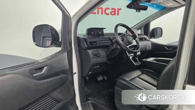 Hyundai Staria id 4360835 из Кореи 38