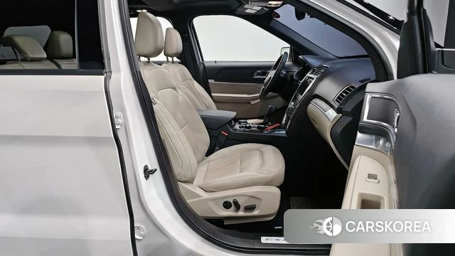 Ford Explorer id 3801268 из Кореи 20