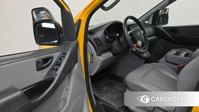 Hyundai The New Grand Starex id 3955821 из Кореи 20