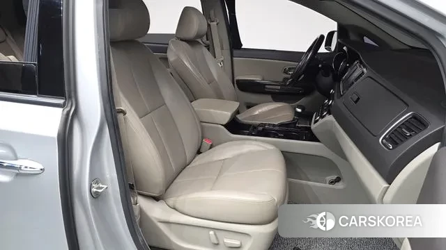 Kia All New Carnival id 3766867 из Кореи 20