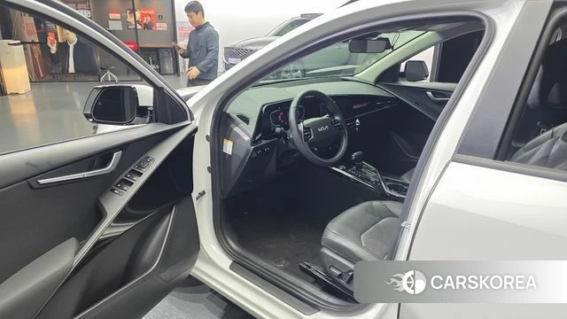 Kia Di Ol Nu Niro id 4323525 из Кореи 31