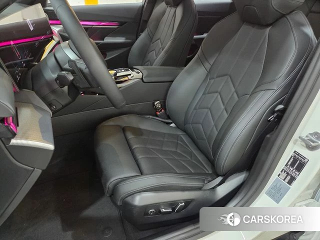 BMW 5 Series (G60) id 4729699 из Кореи 20
