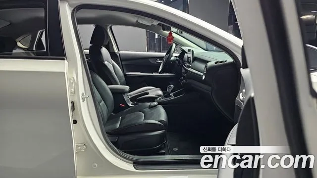 Kia Come New K3 id 2956991 из Кореи 20