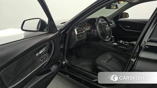 BMW 3 Series (F30) id 3900043 из Кореи 20