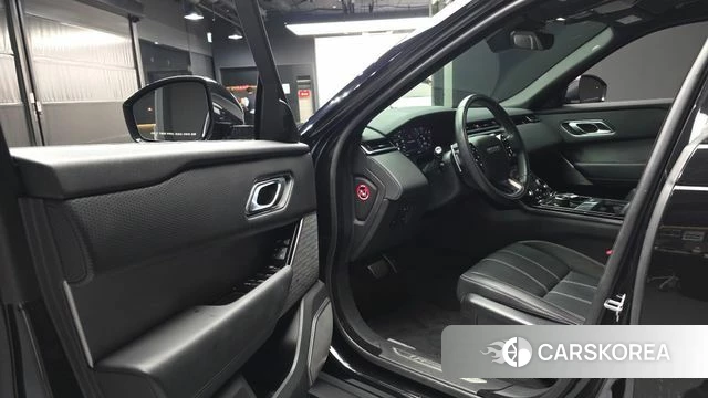 Land Rover Range Rover Velar id 4632947 из Кореи 31