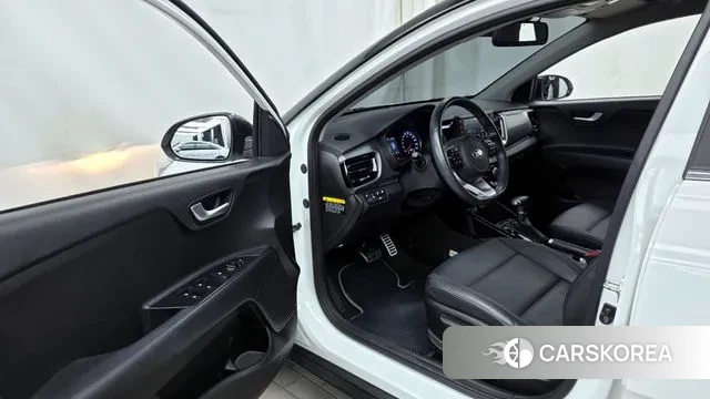 Kia Stonic id 3713615 из Кореи 20