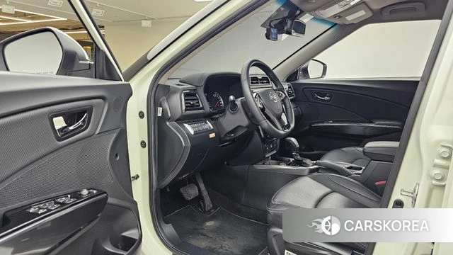Ssangyong Tivoli Air id 4395799 из Кореи 20