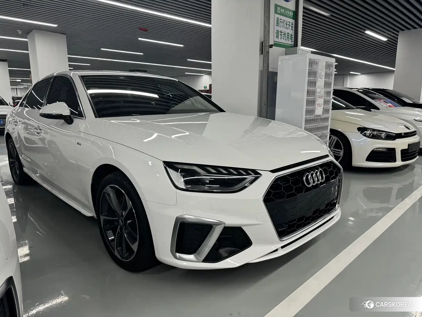 Audi A4L id 4577647 из Китая 12