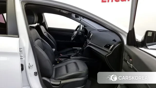 Hyundai Avante AD id 2977302 из Кореи 20