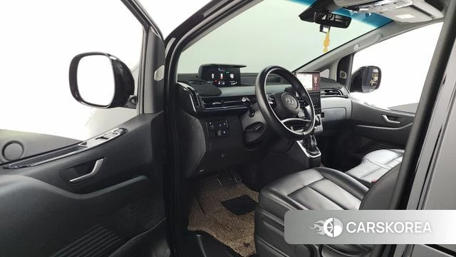 Hyundai Staria id 4194639 из Кореи 20