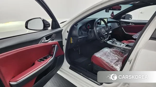 Kia Stinger id 3515319 из Кореи 20