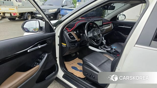Kia Seltos id 4741911 из Кореи 20