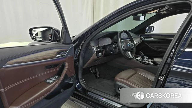BMW 5 Series (G30) id 4708419 из Кореи 20