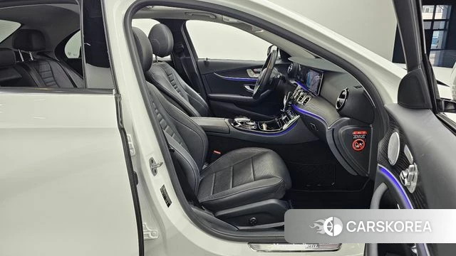 Mercedes-Benz E-Class W213 id 3844806 из Кореи 20