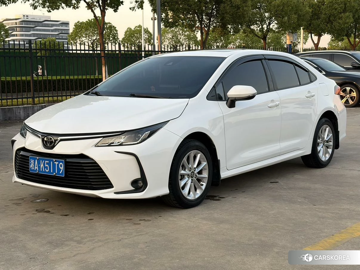 Toyota Corolla id 4492976 из Китая 19