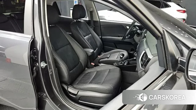 Kia Stonic id 3703679 из Кореи 20