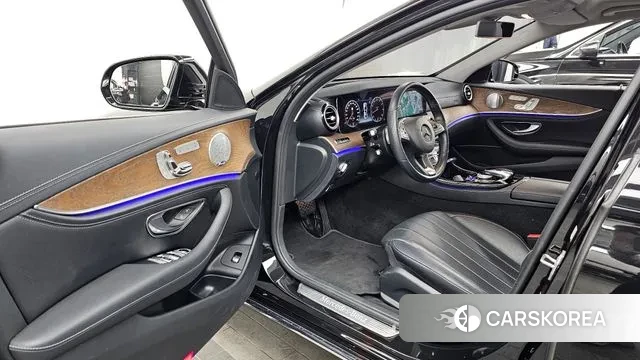 Mercedes-Benz E-Class W213 id 3698894 из Кореи 20