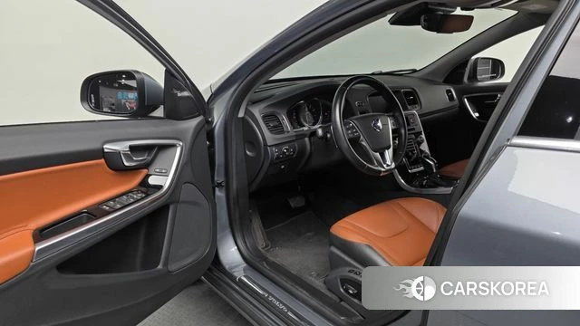 Volvo S60 id 4587398 из Кореи 31