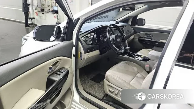 Kia The New Carnival id 3117802 из Кореи 20