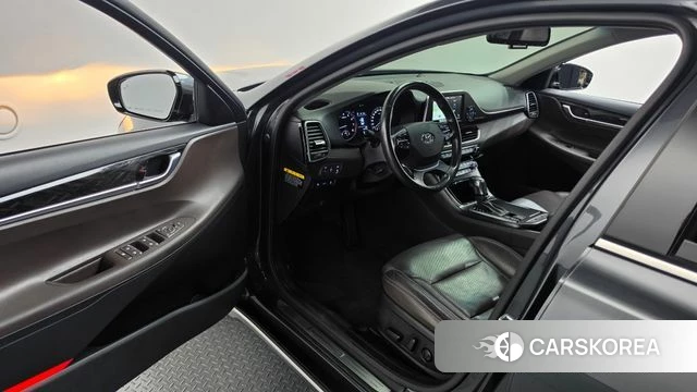 Hyundai Grandeur IG id 4684085 из Кореи 33