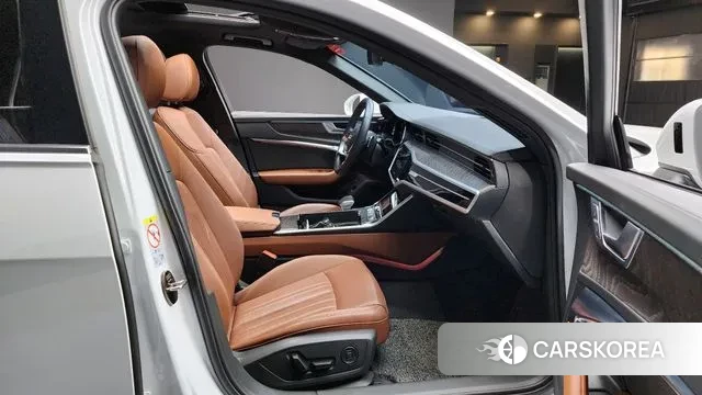 Audi A6 (C8) id 3696464 из Кореи 20