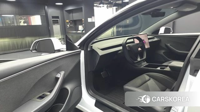 Tesla Model 3 id 4767461 из Кореи 34