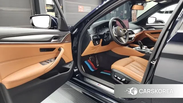 BMW 5 Series (G30) id 3394712 из Кореи 20