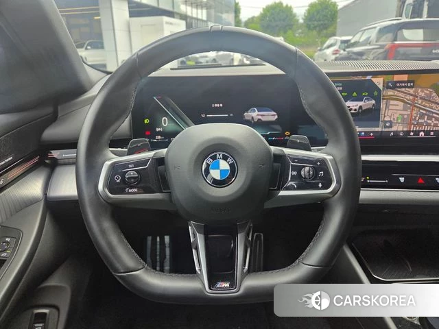 BMW 5 Series (G60) id 4533567 из Кореи 19