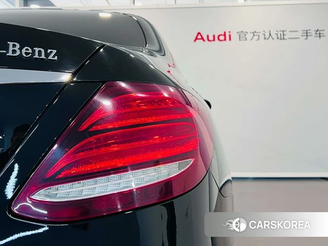 Mercedes-Benz E-class id 3889097 из Китая 15