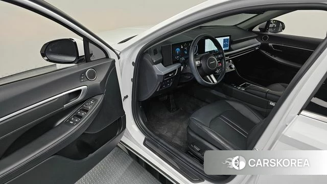 Hyundai Sonata D Edge Hybrid (DN8) id 4315222 из Кореи 30