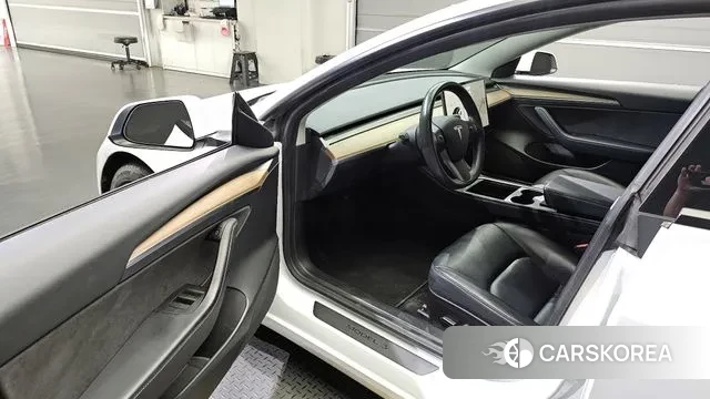 Tesla Model 3 id 2980374 из Кореи 20