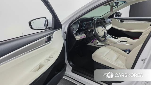 Hyundai The New Grandeur IG Hybrid id 4768816 из Кореи 20