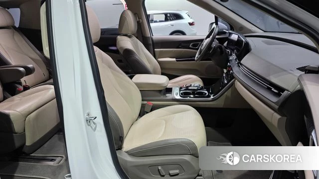 Kia Carnival 4th generation id 3872151 из Кореи 20