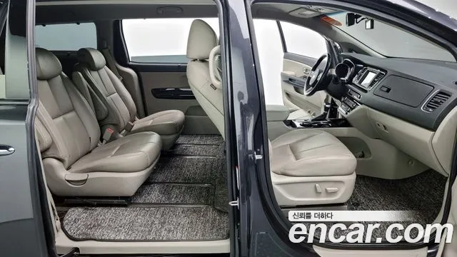 Kia The New Carnival id 2311835 из Кореи 20