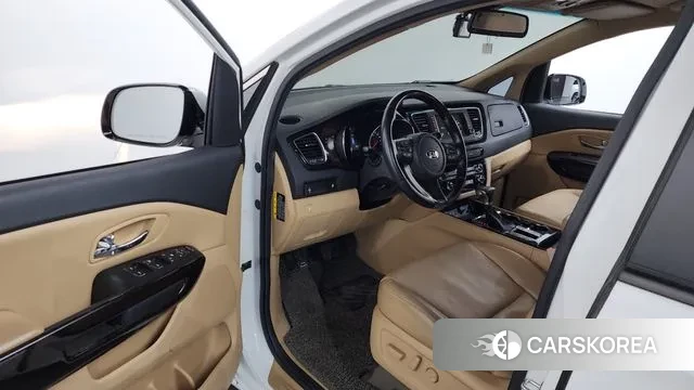 Kia The New Carnival id 3474386 из Кореи 20