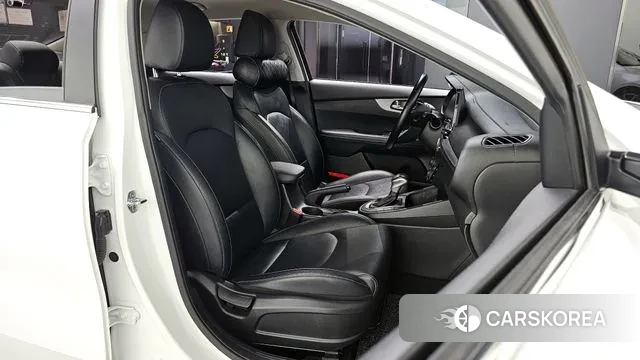 Kia Come New K3 id 3723174 из Кореи 20