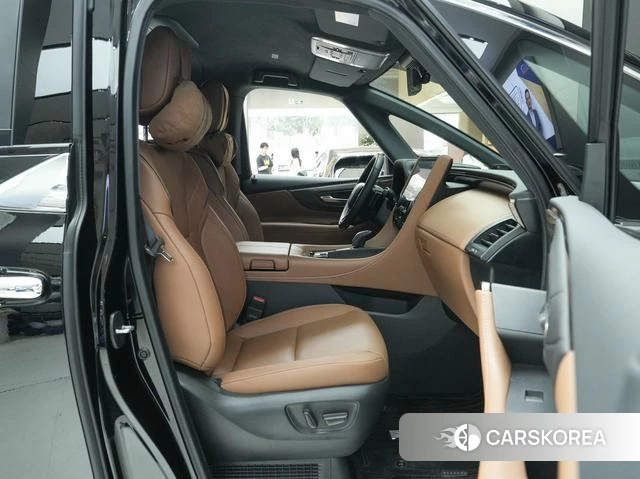 Toyota Elfa id 4358950 из Китая 30