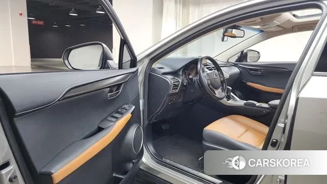 Lexus NX300h id 3005078 из Кореи 20