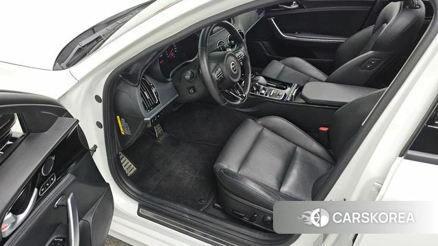 Kia Stinger id 4536648 из Кореи 33
