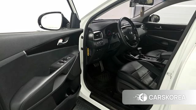 Kia The New Sorento id 4356973 из Кореи 30