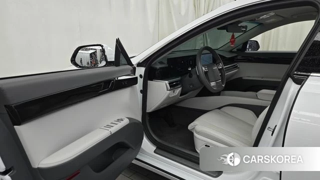 Hyundai Grandeur Hybrid (GN7) id 4749560 из Кореи 33