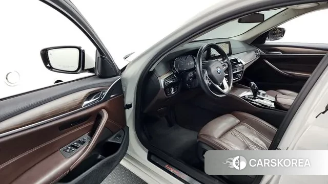 BMW 5 Series (G30) id 3737028 из Кореи 20