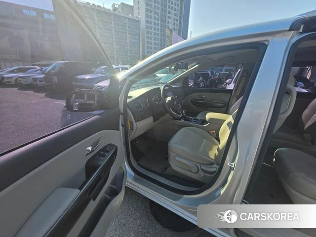 Kia The New Carnival id 3792026 из Кореи 20