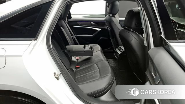 Audi A6 (C8) id 4304366 из Кореи 30