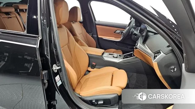 BMW 3 Series (G20) id 3016226 из Кореи 20